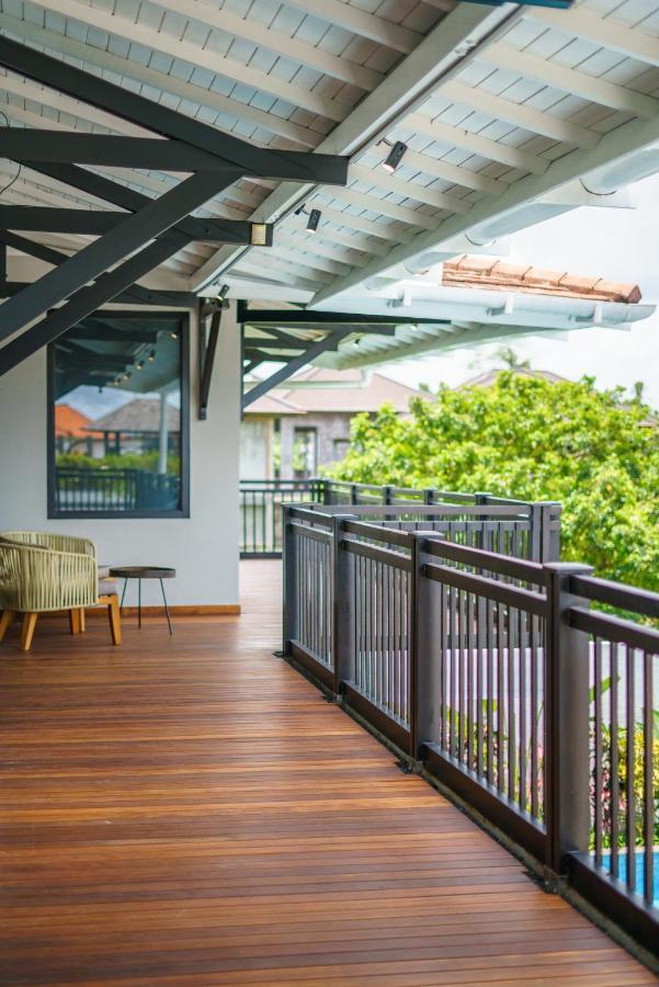 Villa Okenada - Modern 5-Bedroom Pool Villa In Berawa! 坎古 外观 照片