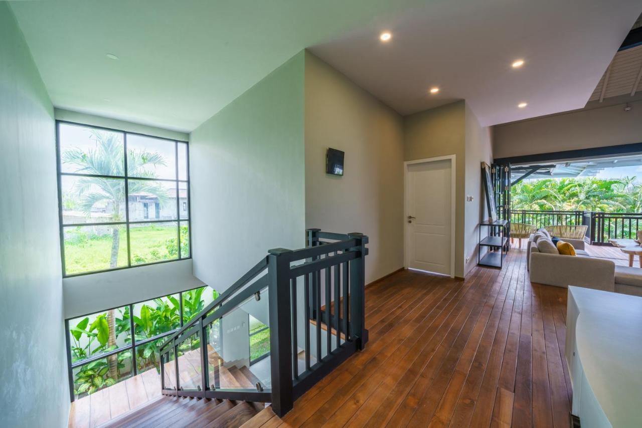 Villa Okenada - Modern 5-Bedroom Pool Villa In Berawa! 坎古 外观 照片
