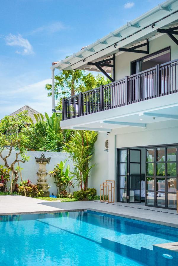 Villa Okenada - Modern 5-Bedroom Pool Villa In Berawa! 坎古 外观 照片