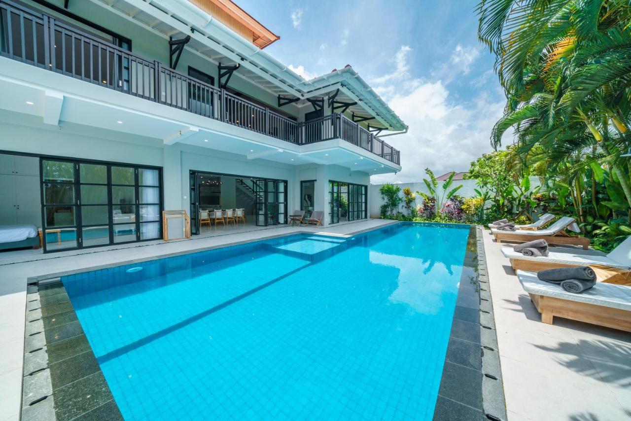 Villa Okenada - Modern 5-Bedroom Pool Villa In Berawa! 坎古 外观 照片
