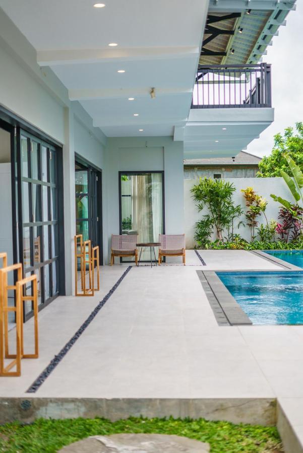 Villa Okenada - Modern 5-Bedroom Pool Villa In Berawa! 坎古 外观 照片